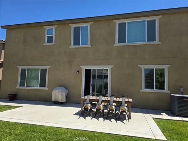 30628 Hollybrooke Lane, Murrieta, California 92563