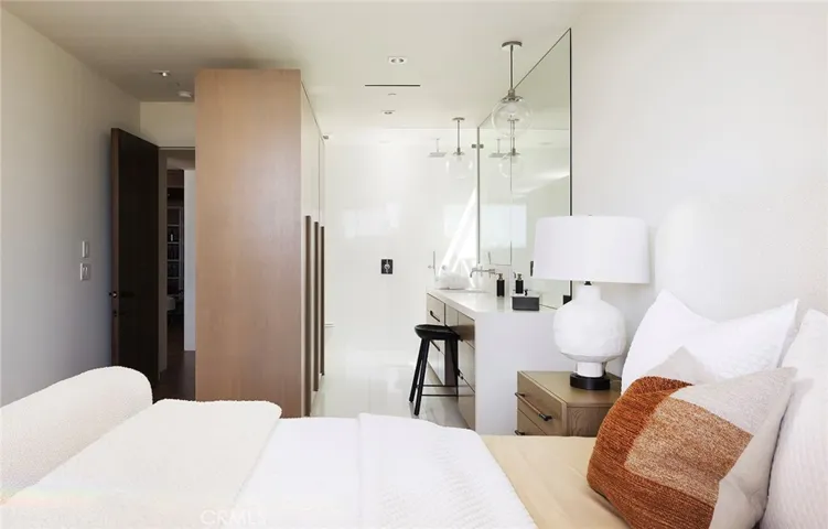 428 Serra Drive, Corona Del Mar, California 92625