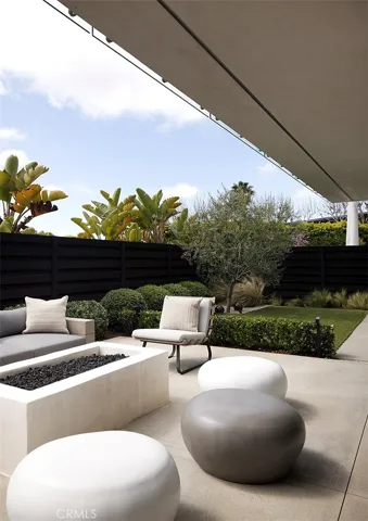 428 Serra Drive, Corona Del Mar, California 92625