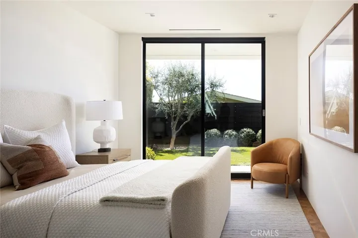 428 Serra Drive, Corona Del Mar, California 92625