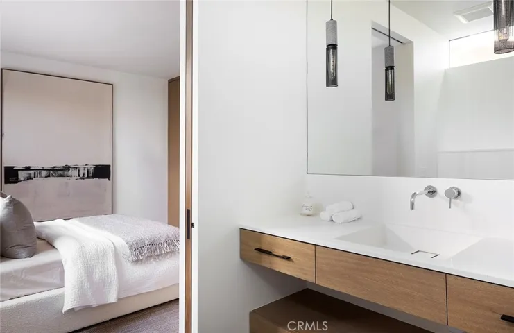 428 Serra Drive, Corona Del Mar, California 92625