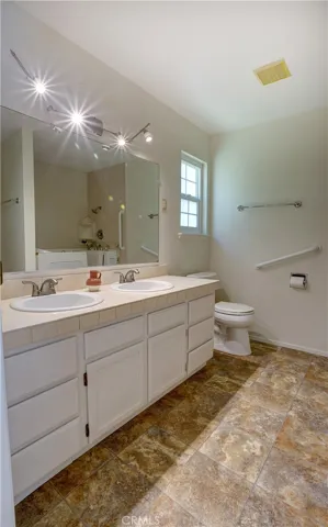 12354 Hobday Road, Wilton, California 95693