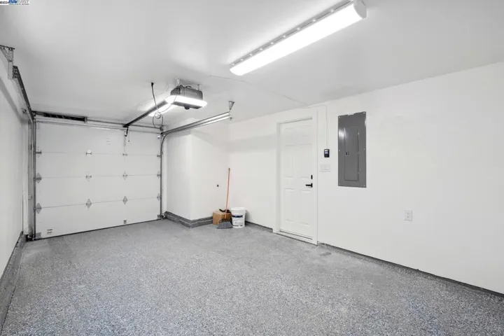 1626 Versailles Ave, Alameda, California 94501