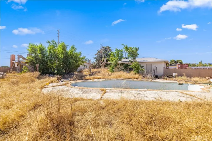 41331 W 20th Street W, Palmdale, California 93551