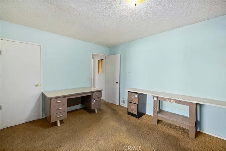 41331 W 20th Street W, Palmdale, California 93551