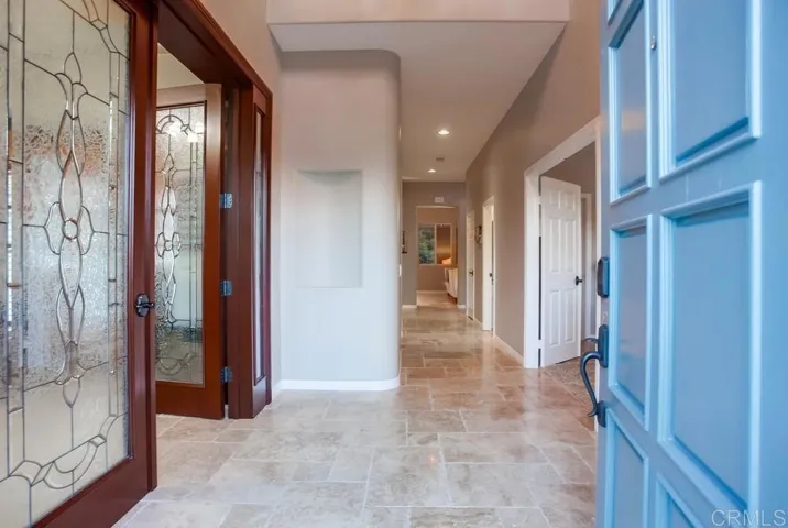 2121 Castlebay, Fallbrook, California 92028
