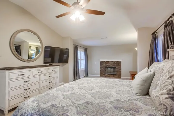 2121 Castlebay, Fallbrook, California 92028