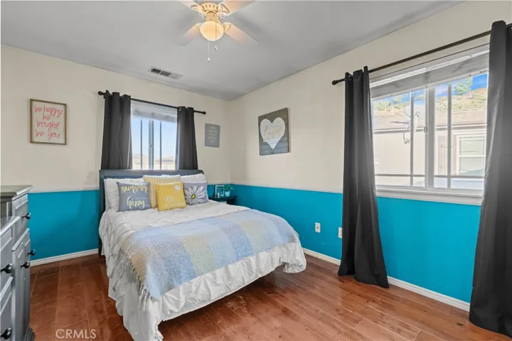 28111 Brett Court, Saugus, California 91350