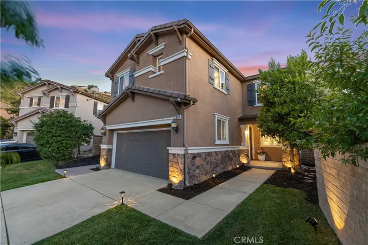 28111 Brett Court, Saugus, California 91350