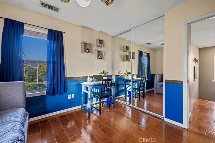28111 Brett Court, Saugus, California 91350