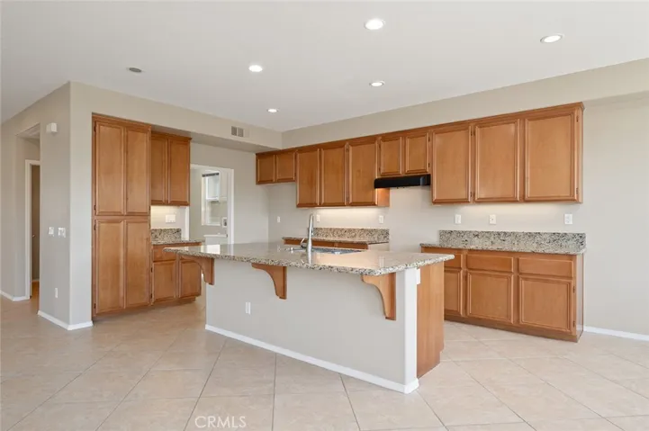 1502 Sweet Basil Circle, Hemet, California 92545