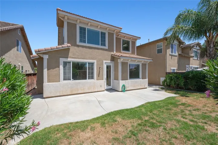 1502 Sweet Basil Circle, Hemet, California 92545