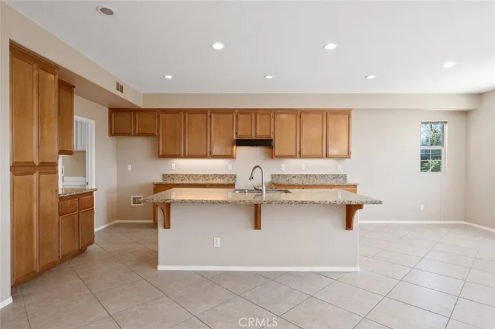1502 Sweet Basil Circle, Hemet, California 92545