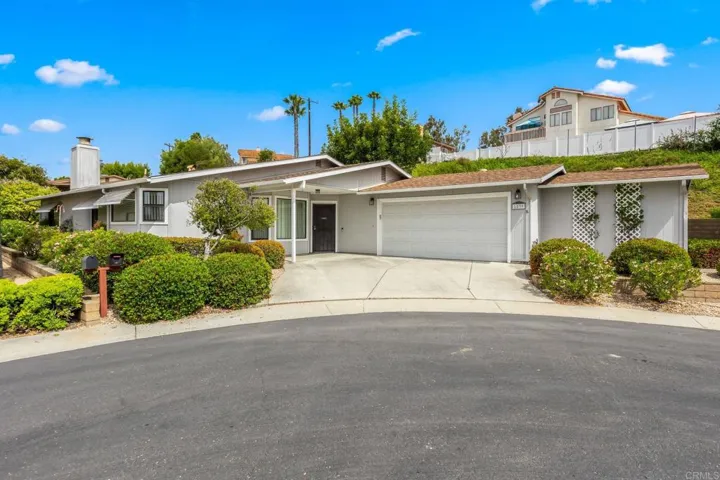 1839 Palo, Escondido, California 92026
