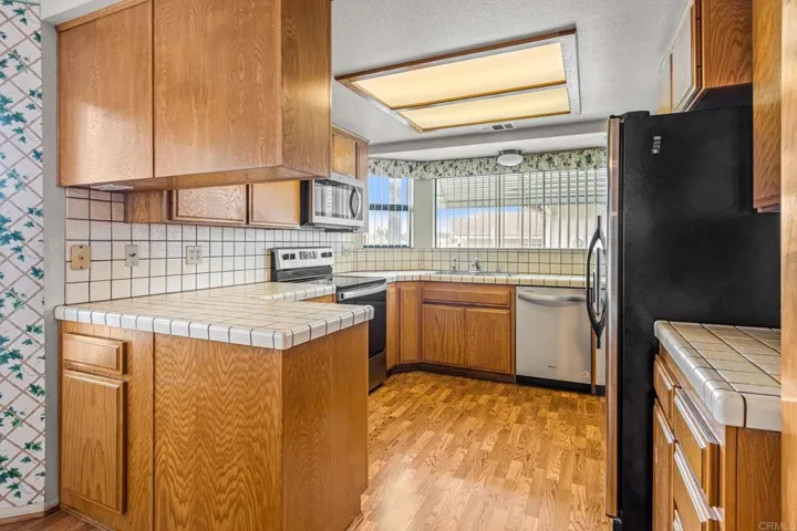 1839 Palo, Escondido, California 92026