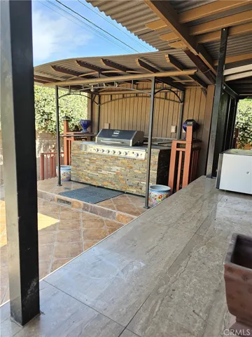 10150 Kester Avenue, Mission Hills (san Fernando), California 91345
