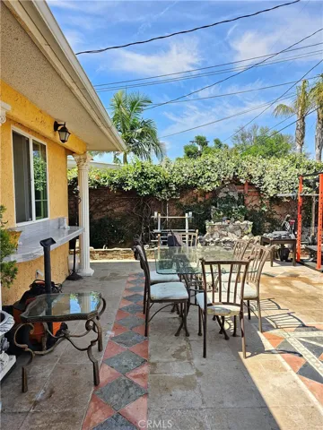 10150 Kester Avenue, Mission Hills (san Fernando), California 91345