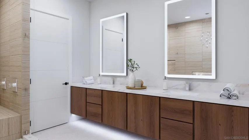 2501 State St 403, Carlsbad, California 92008
