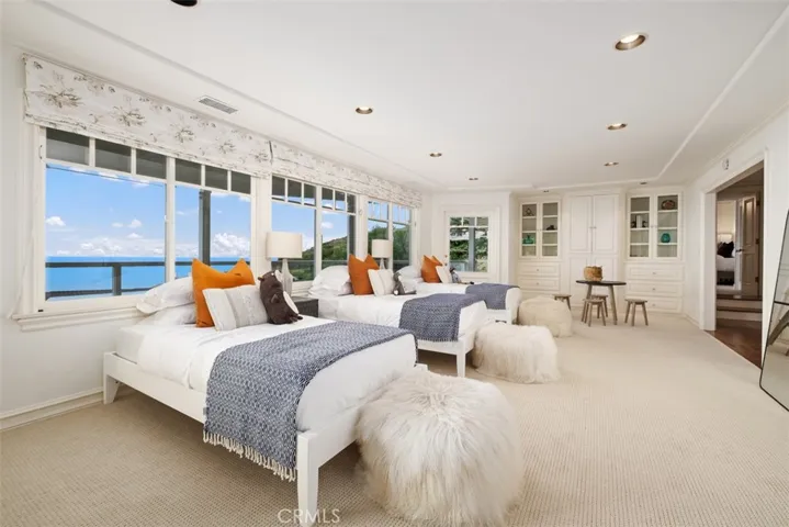 1201 Emerald Bay, Laguna Beach, California 92651