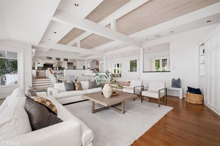 1201 Emerald Bay, Laguna Beach, California 92651