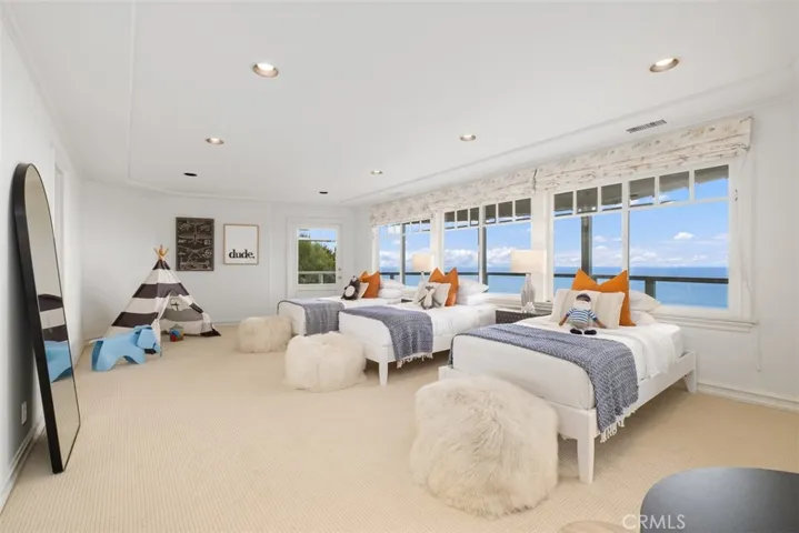 1201 Emerald Bay, Laguna Beach, California 92651