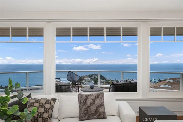 1201 Emerald Bay, Laguna Beach, California 92651