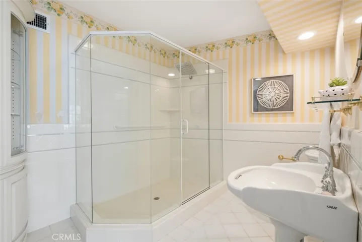 1201 Emerald Bay, Laguna Beach, California 92651