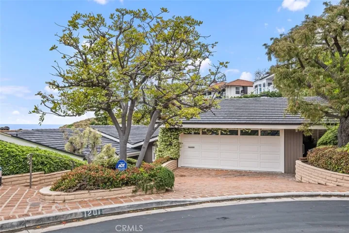 1201 Emerald Bay, Laguna Beach, California 92651