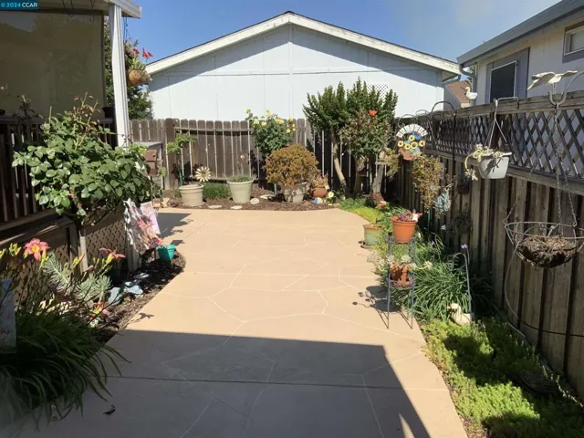 1841 Athens Ln., Antioch, California 94509