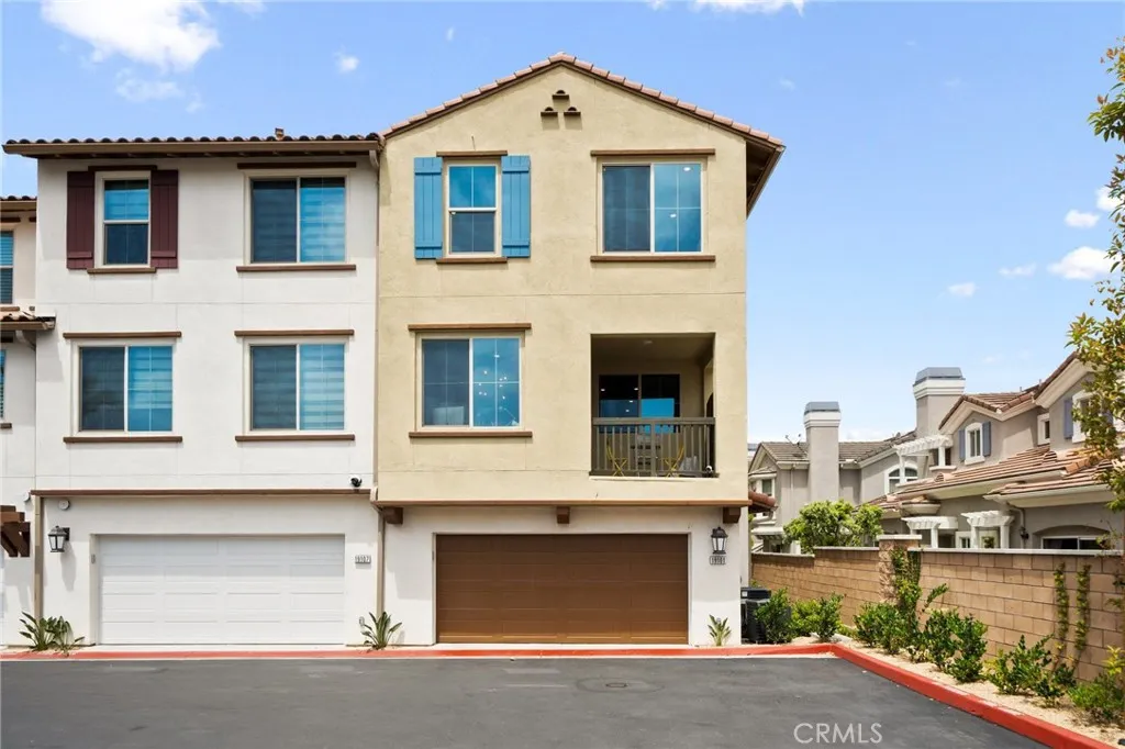 19101 Bluewave Court, Huntington Beach, California 92648 home-pic-0
