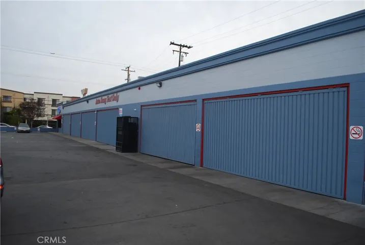 Automotive repair location