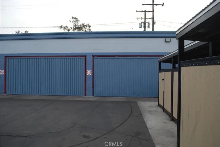 Automotive repair location