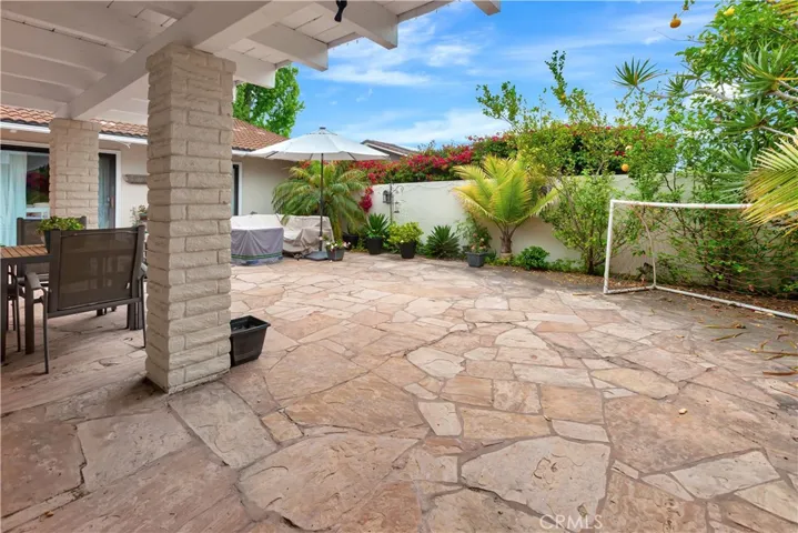 432 Onda, Newport Beach, California 92660