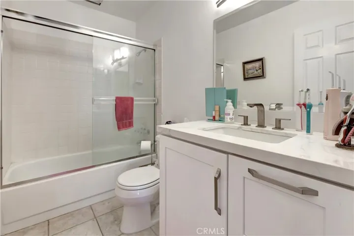 432 Onda, Newport Beach, California 92660