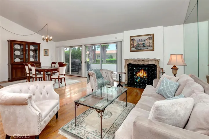 432 Onda, Newport Beach, California 92660