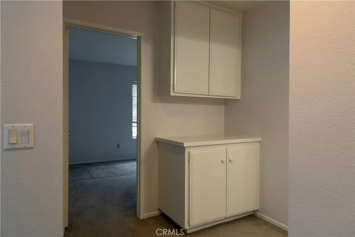 Hall - Linen Closet area