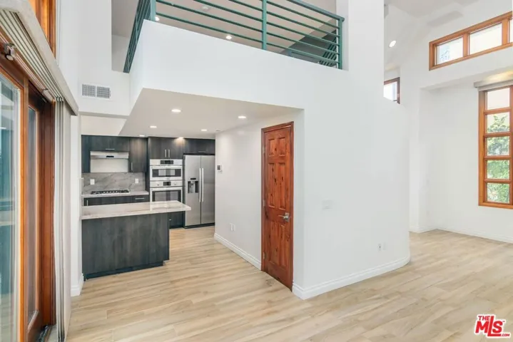 1234 25th Street, Santa Monica, California 90404