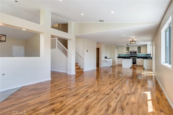 23501 Mountain Breeze Drive, Murrieta, California 92562