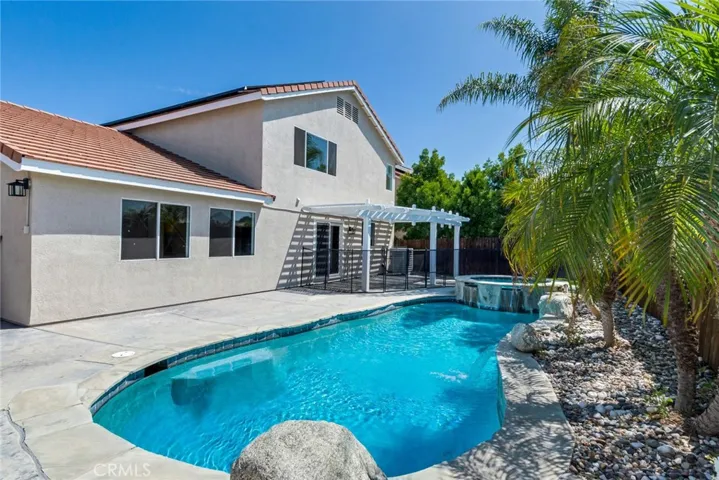 23501 Mountain Breeze Drive, Murrieta, California 92562