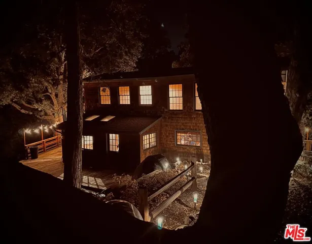 25363 Manzanita Drive, Idyllwild, California 92549