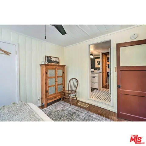 25363 Manzanita Drive, Idyllwild, California 92549