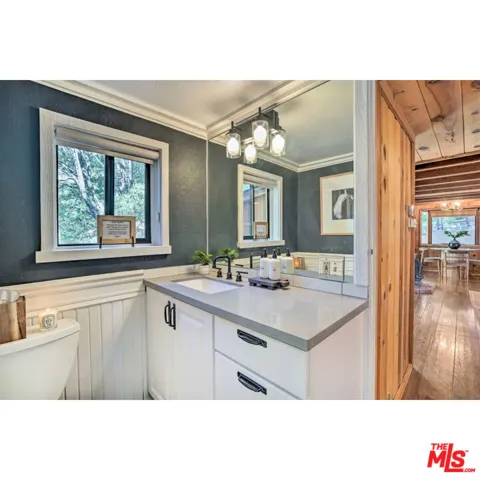 25363 Manzanita Drive, Idyllwild, California 92549