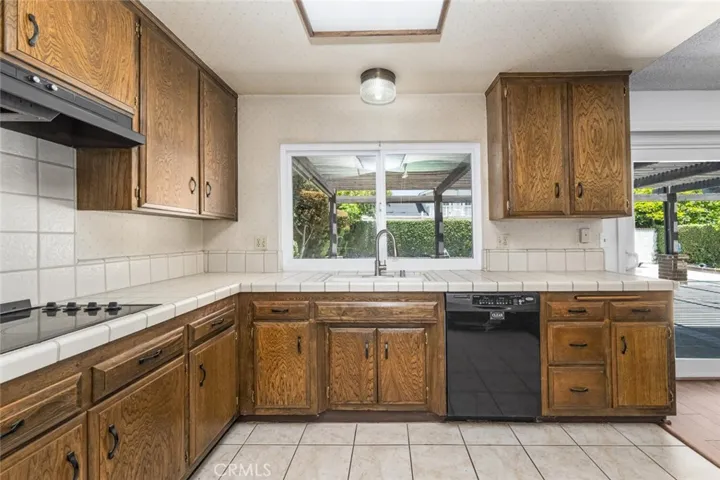 6439 Dominica, Cypress, California 90630