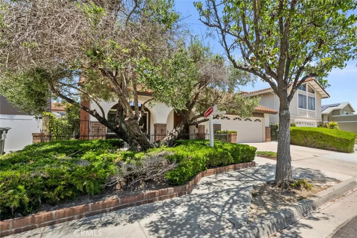 6439 Dominica, Cypress, California 90630