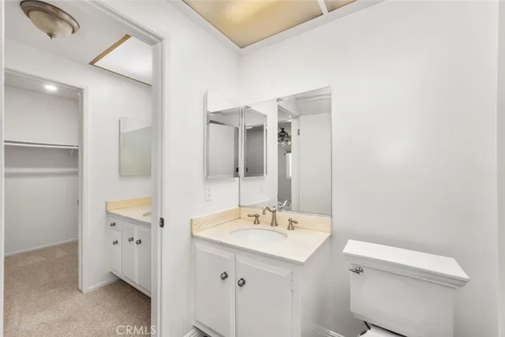 6439 Dominica, Cypress, California 90630