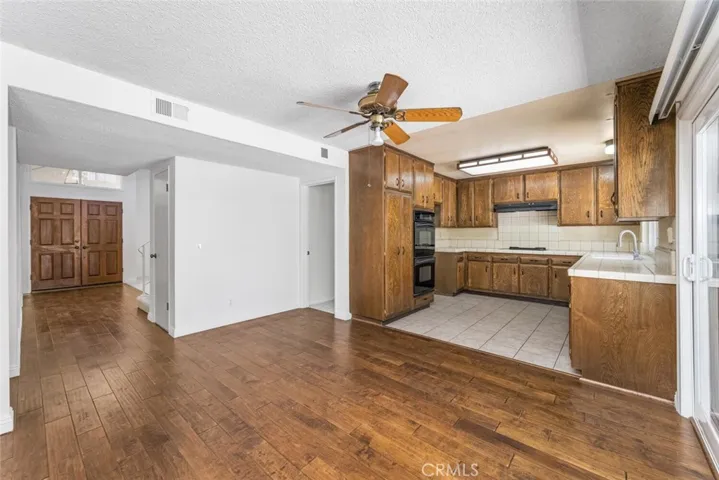 6439 Dominica, Cypress, California 90630