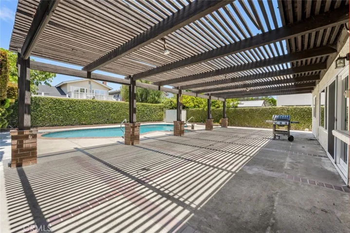 6439 Dominica, Cypress, California 90630