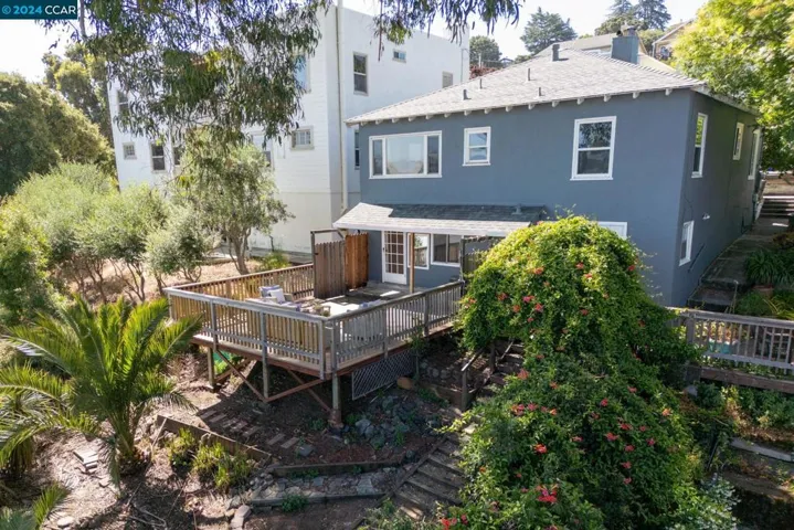366 Winslow St, Crockett, California 94525