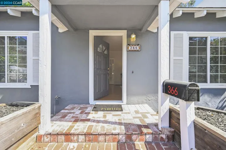 366 Winslow St, Crockett, California 94525