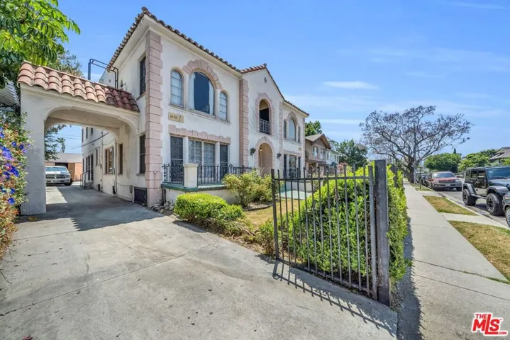 1622 W 25th Street, Los Angeles, California 90007